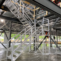 Escalier Smartstairs t&eacute;lescopique &agrave; 3-5 marches en aluminium Northern Industrial Supply Inc.