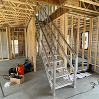 Escalier Smartstairs t&eacute;lescopique &agrave; 3-5 marches en aluminium Northern Industrial Supply Inc.