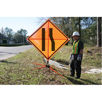 Panneau de construction enroulable - Tilt-Adjust prenez la voie de gauche, 36" x 36", Vinyle, Pictogramme Northern Industrial Supply Inc.