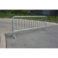 Portable Barrier, Interlocking, 102" L x 40" H, Silver Northern Industrial Supply Inc.