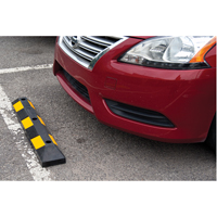 Parking Curb, Rubber, 3' L, Black/Yellow Northern Industrial Supply Inc.