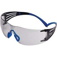 Lunettes de s&eacute;curit&eacute; SecureFit s&eacute;rie 400, Lentille Int&eacute;rieur/ext&eacute;rieur, Antibu&eacute;e/Anti-&eacute;gratignures, ANSI Z87+/R&eacute;pond ou surpasse la norme CSA Z94.3 Northern Industrial Supply Inc.