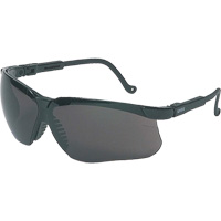 Lunettes de s&eacute;curit&eacute; Uvex HydroShield Genesis, Lentille Gris fonc&eacute;, Antibu&eacute;e/Anti-&eacute;gratignures, ANSI Z87+/R&eacute;pond ou surpasse la norme CSA Z94.3 Northern Industrial Supply Inc.