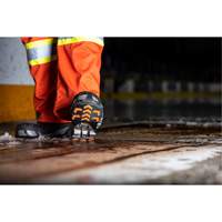 Aide &agrave; la traction sans crampons GripPro, Caoutchouc, Traction Rainur&eacute;, Moyen/Petit Northern Industrial Supply Inc.