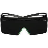 Lunettes de s&eacute;curit&eacute; SecureFit s&eacute;rie 3700 SF3750AS-BLK, Lentille Gris/IR 5.0, Anti-&eacute;gratignures, ANSI Z87+/R&eacute;pond ou surpasse la norme CSA Z94.3 Northern Industrial Supply Inc.