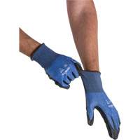 Gants l&eacute;gers et haute dext&eacute;rit&eacute; r&eacute;sistants &agrave; la coupe, Taille 7, Calibre 18, Rev&ecirc;tement Mousse de nitrile, Enveloppe en Acier inoxydable/PEHP/Tungst&egrave;ne, ASTM ANSI niveau A9 Northern Industrial Supply Inc.