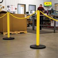 Industrial Stanchion Kit with Plastic Chain, 37" High, Red Northern Industrial Supply Inc.