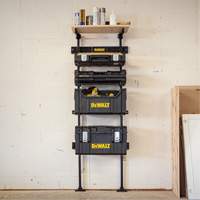 Syst&egrave;me d'&eacute;tag&egrave;res pour atelier ToughSystem Northern Industrial Supply Inc.