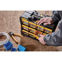 Organisateur Flip-Bin, 3-7/8" la x 17-3/4" p x 13-7/8" h, Noir/Jaune Northern Industrial Supply Inc.