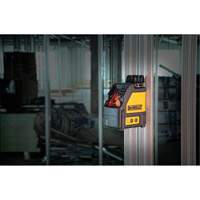 Niveaux laser &agrave; nivellement automatique (horizontal & vertical) Northern Industrial Supply Inc.