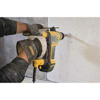 Marteau combin&eacute; SDS-Plus, 1-1/8", 9 A, 0-4700 Coups/min, 0-820 Tr/min, 3,1 lb-pi Northern Industrial Supply Inc.