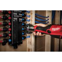 M&acirc;choire de sertissage PEX Northern Industrial Supply Inc.