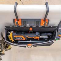 Module pour grande poche avec crochet en S Bucket Work Centre, Nylon, 3 pochettes, Noir/Orange Northern Industrial Supply Inc.