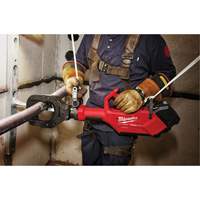 Coupe-c&acirc;ble pour c&acirc;bles souterrains de 5" M18 FORCE LOGIC avec t&eacute;l&eacute;commande sans fil Northern Industrial Supply Inc.