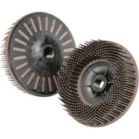 Disques radiaux bristle pour meuleuses angulaires Scotch-Brite, C&eacute;ramique, Grain 36, 4-1/2" dia. Northern Industrial Supply Inc.