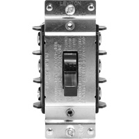 Interrupteur tripolaire monophas&eacute; Northern Industrial Supply Inc.