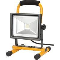 Portable Work Light, LED, 20 W, 2500 Lumens, Aluminum Housing Northern Industrial Supply Inc.