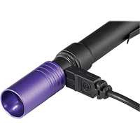Lampe stylo UV avec port de recharge micro USB Stylus Pro, DEL, Corps en Aluminium, piles Rechargeable, Compris Northern Industrial Supply Inc.